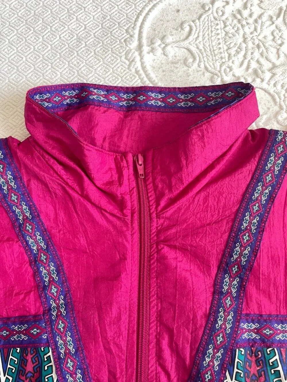 Vintage 1993 Bocco Colorful Aztec Ribbon 100% Nylon Lined Windbreaker Jacket LRG